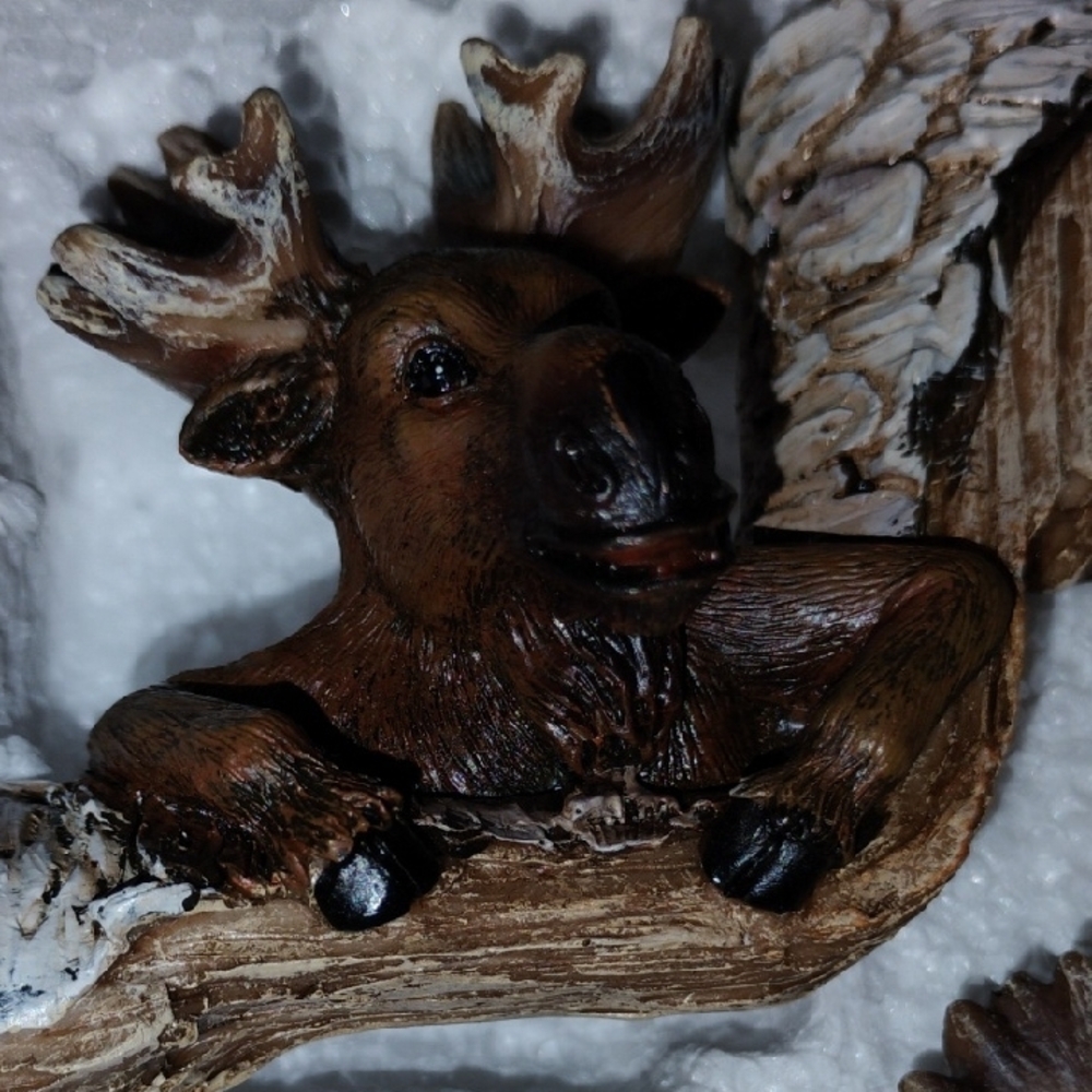 Moose Decorated Cross Wall Hanging - Picture 6 of 8